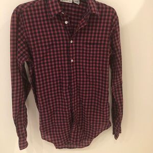 Red & black checkered button long sleeve flannel